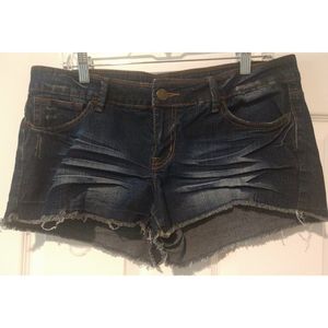 BLACK CRYSTAL (Dark denim shorts)